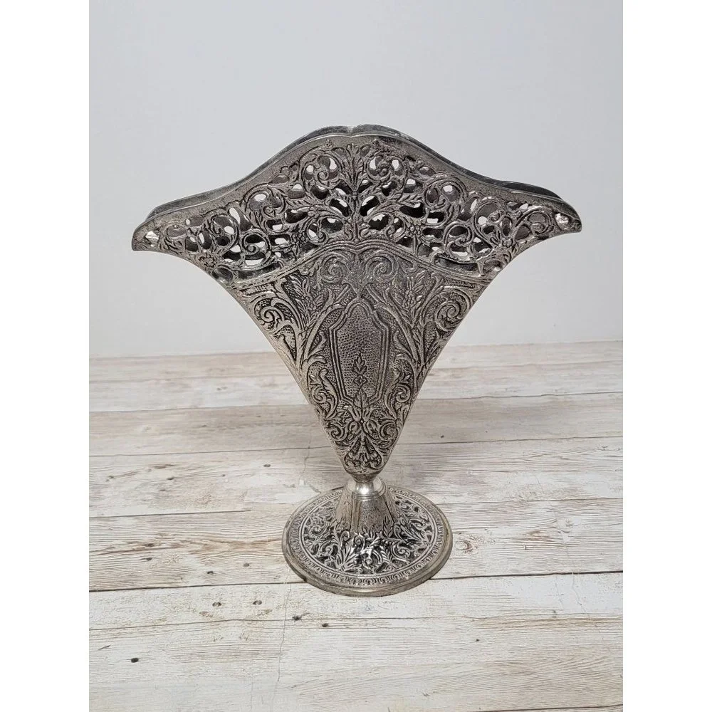 Vintage Silver Plated 9.5” Art Nouveau Ornate Fan Shaped Pierced Filigree Flower